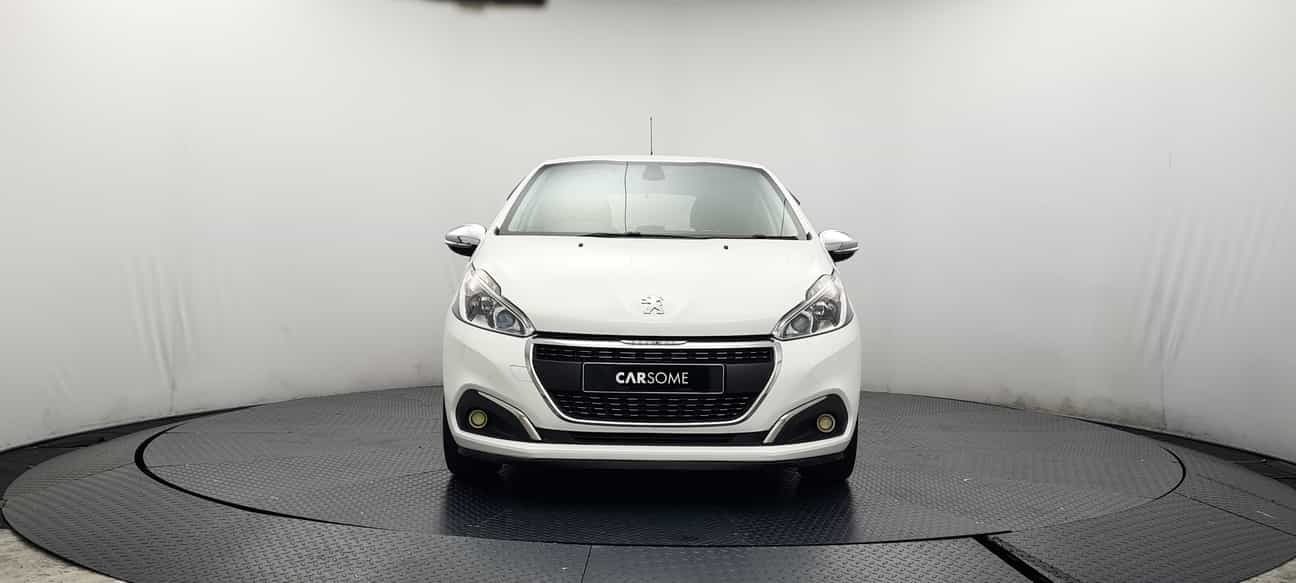 terpakai 2018 Peugeot 208 PURETECH 1.2
