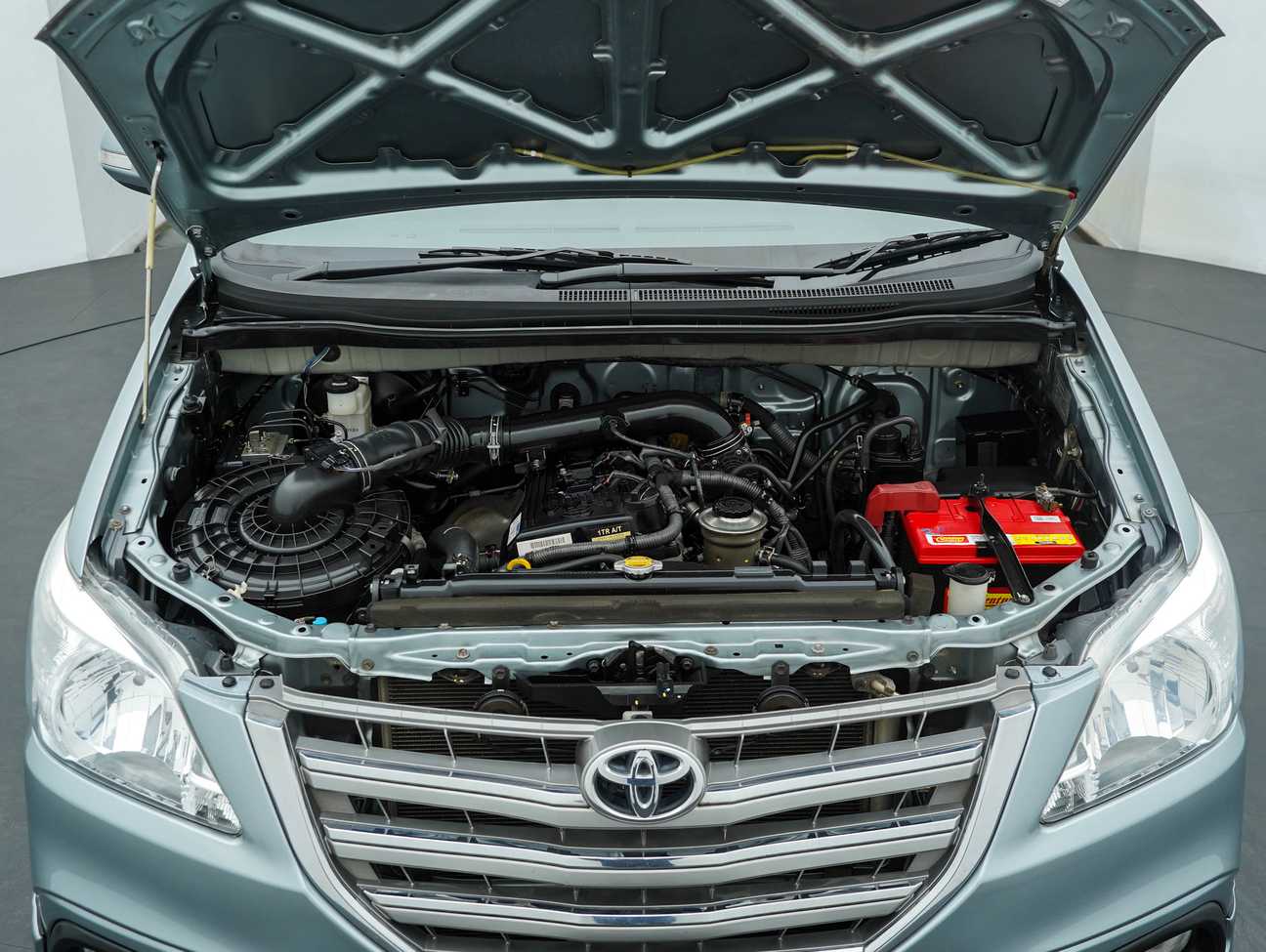 used 2016 Toyota Innova G 2.0