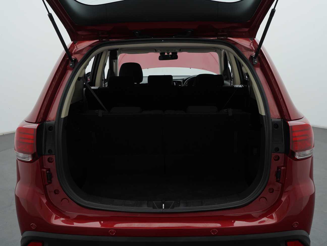 used 2018 Mitsubishi Outlander  2.0