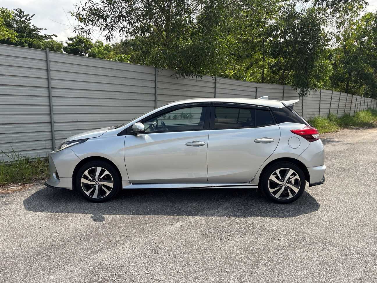 used 2022 Toyota Yaris E 1.5
