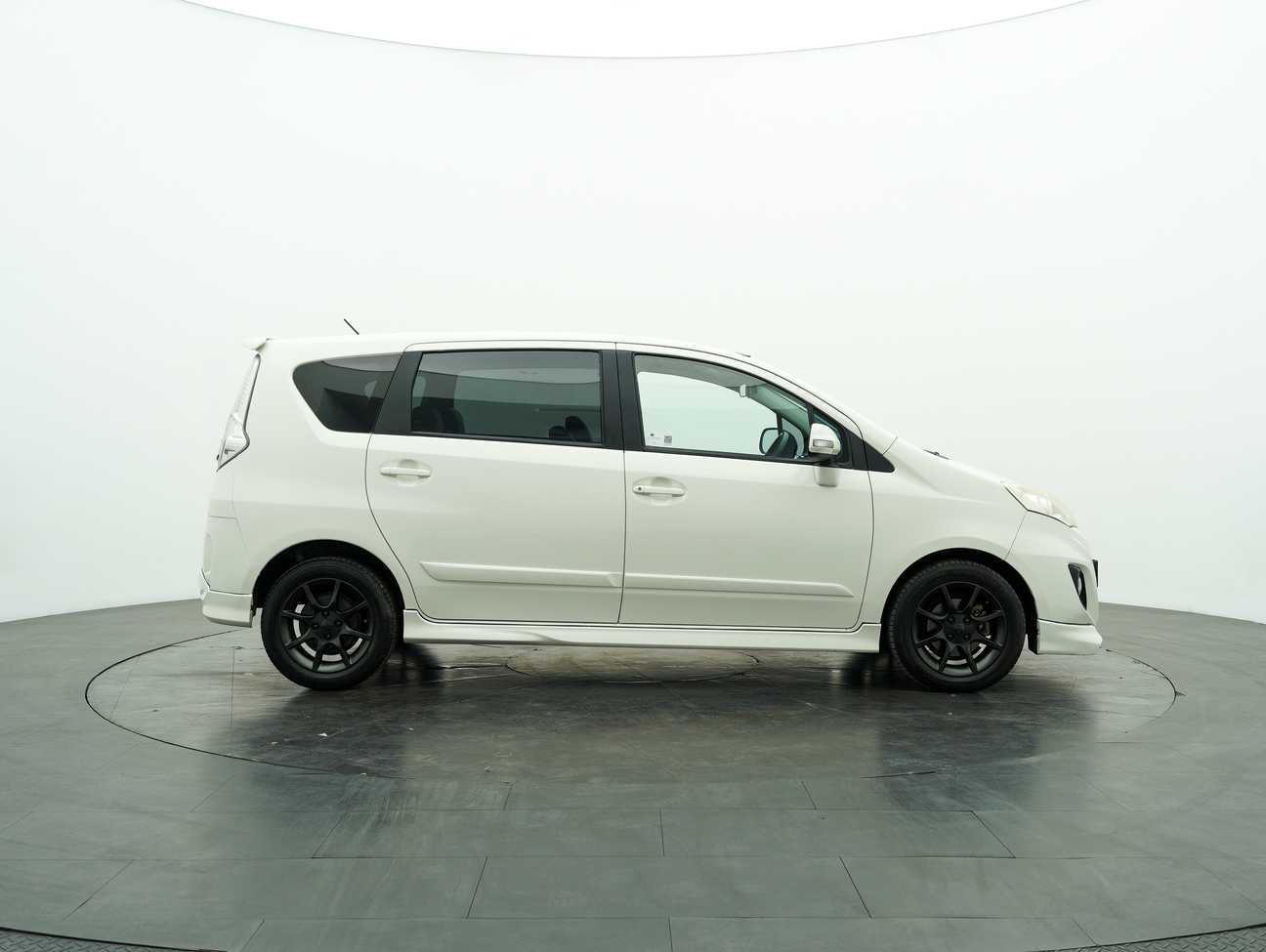 used 2014 Perodua Alza Advance 1.5