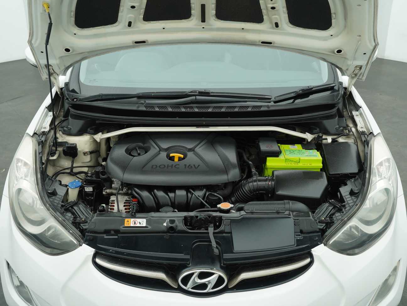 used 2012 Inokom Elantra Premium 1.8