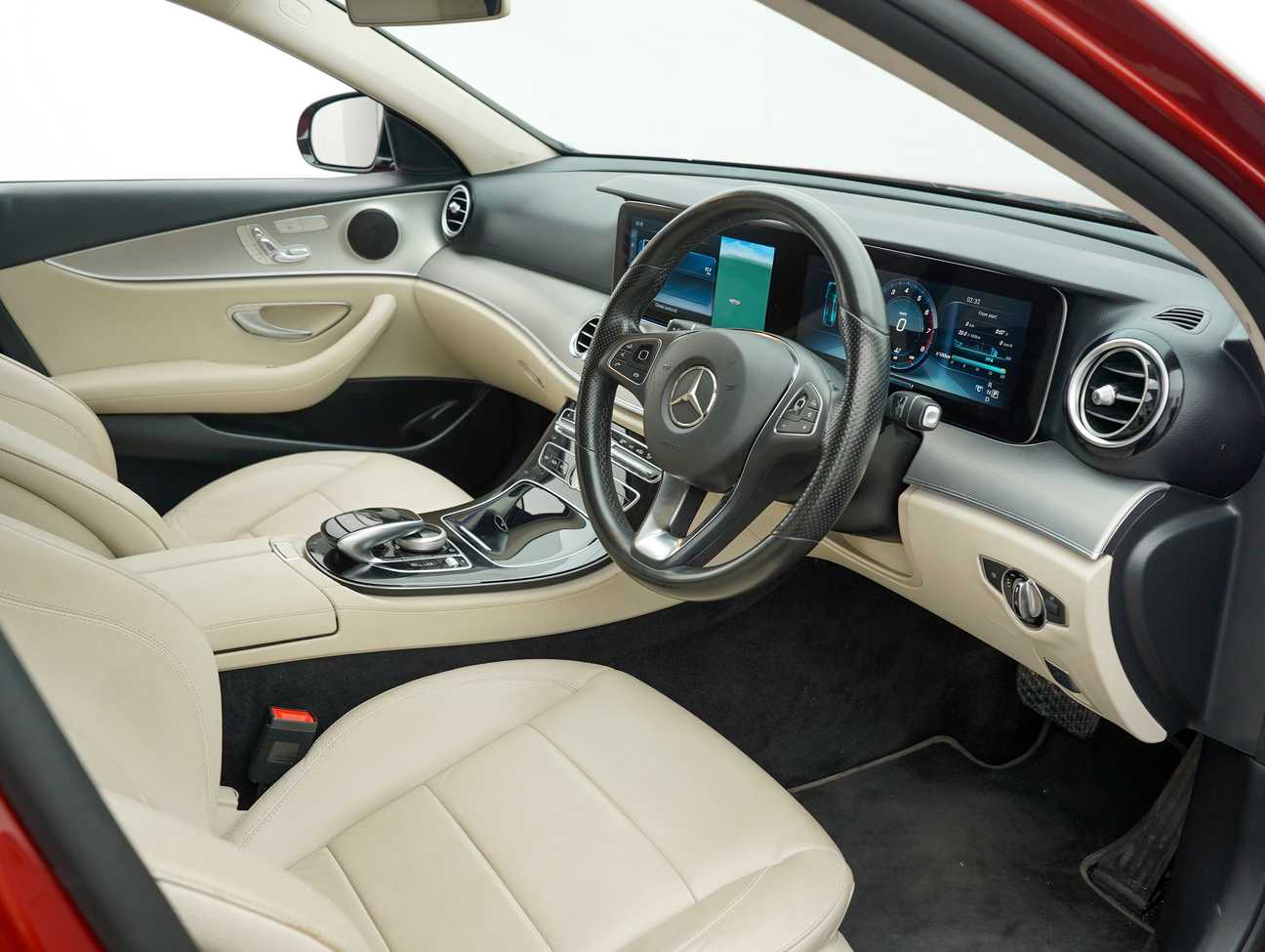 terpakai 2016 Mercedes-Benz E 200 2.0