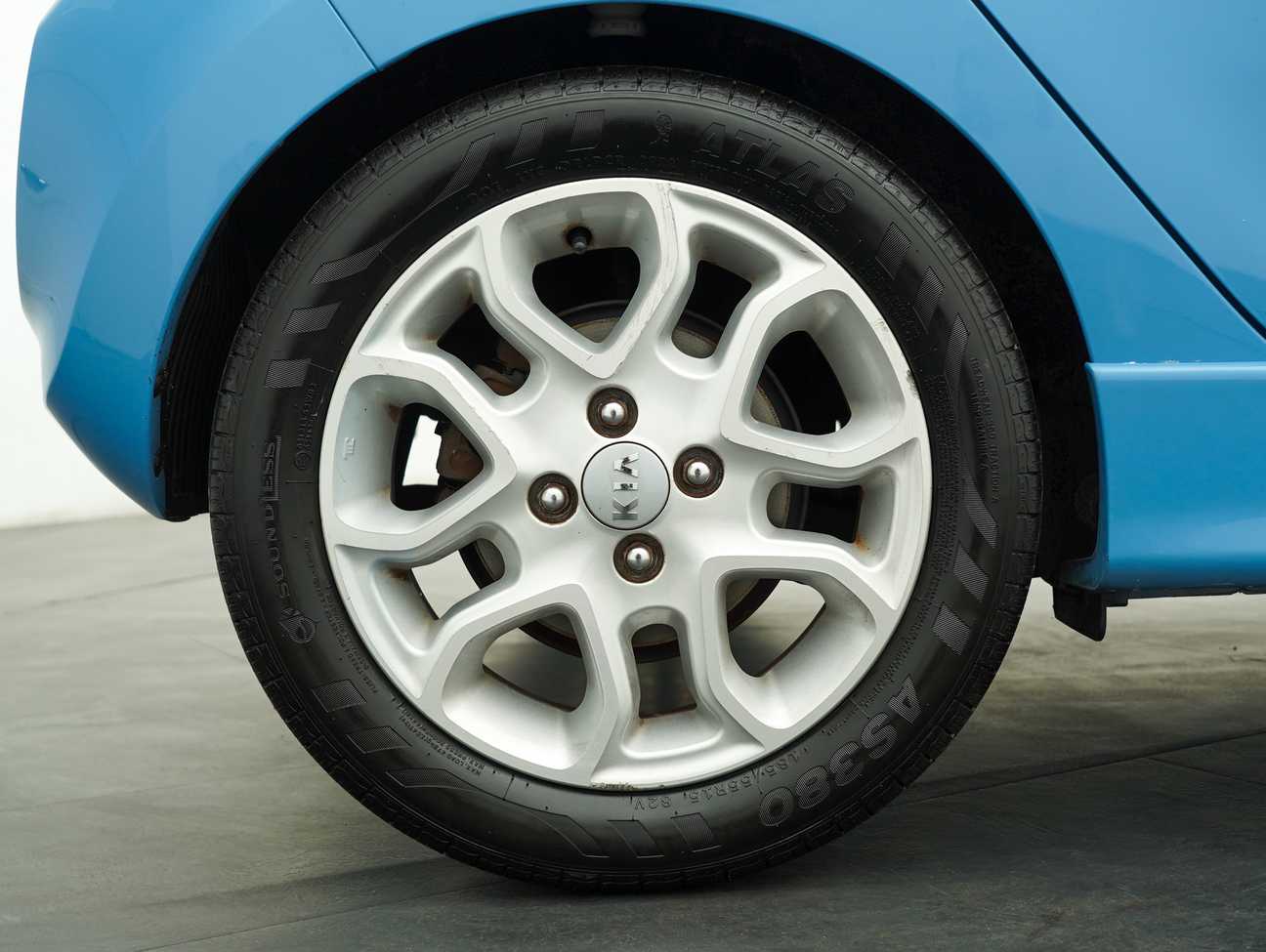 terpakai 2014 Kia Picanto  1.2