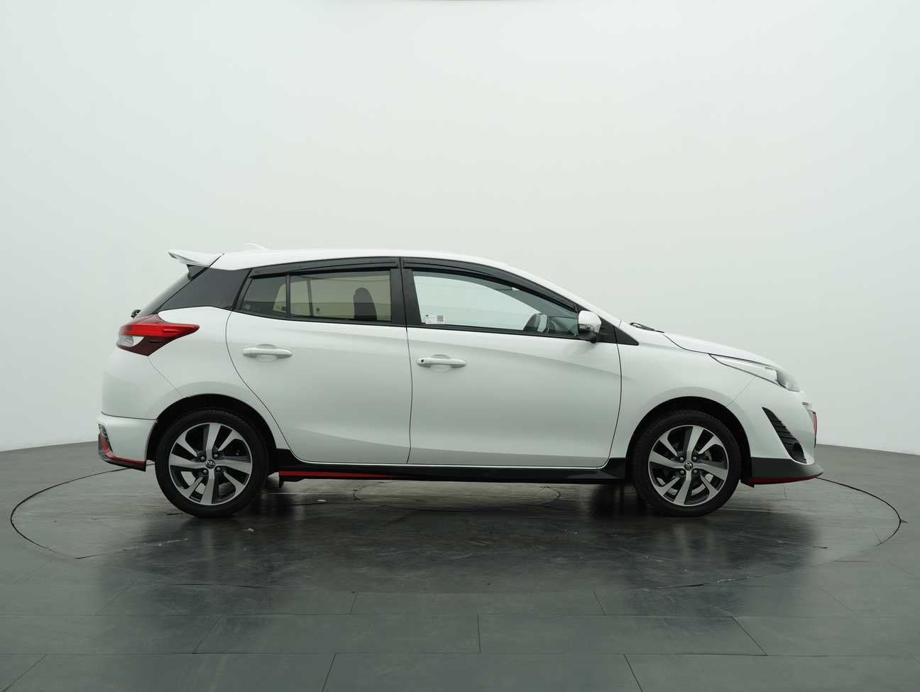 terpakai 2020 Toyota Yaris E 1.5