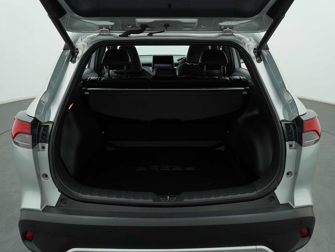 used 2022 Toyota Corolla Cross V 1.8