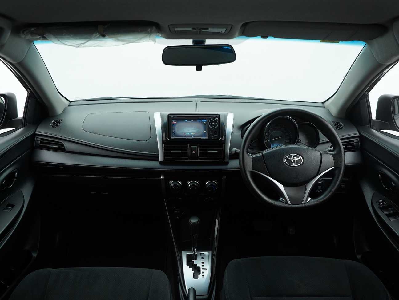 terpakai 2015 Toyota Vios J 1.5