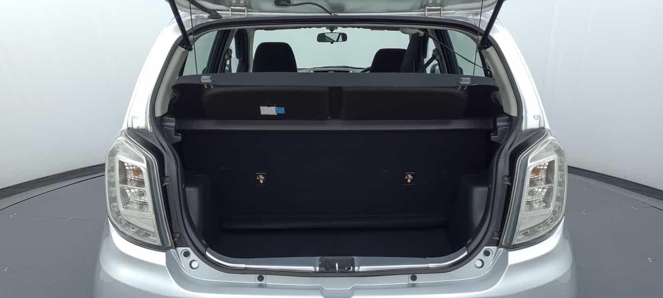 terpakai 2015 Perodua AXIA SE 1.0