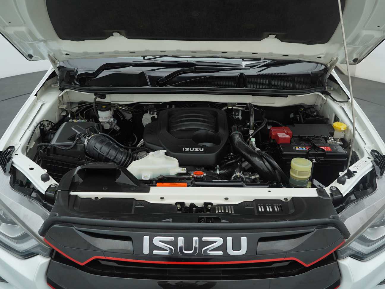 terpakai 2023 Isuzu D-Max Auto Plus Dual Cab 1.9