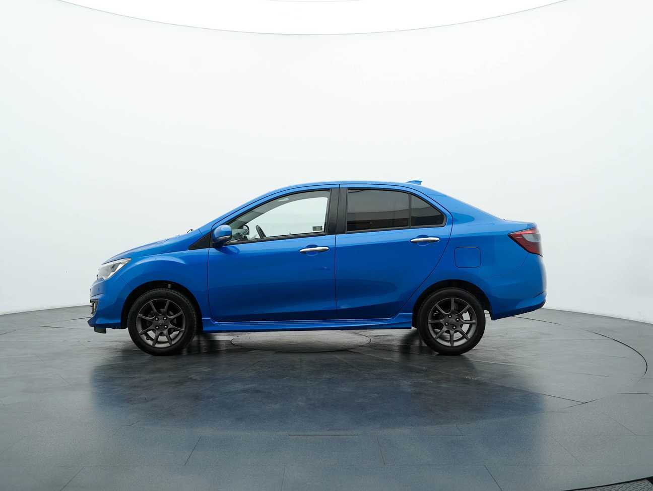 terpakai 2017 Perodua Bezza Advance Premium 1.3