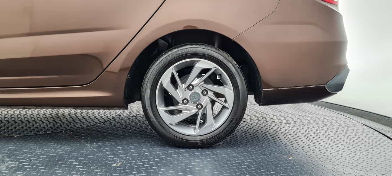 used 2016 Proton PERSONA STANDARD 1.6