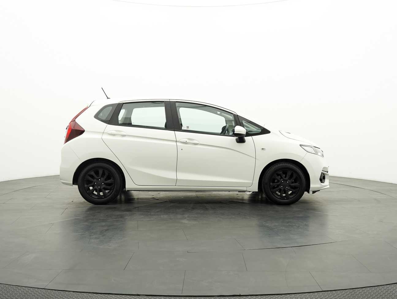 used 2017 Honda Jazz E 1.5