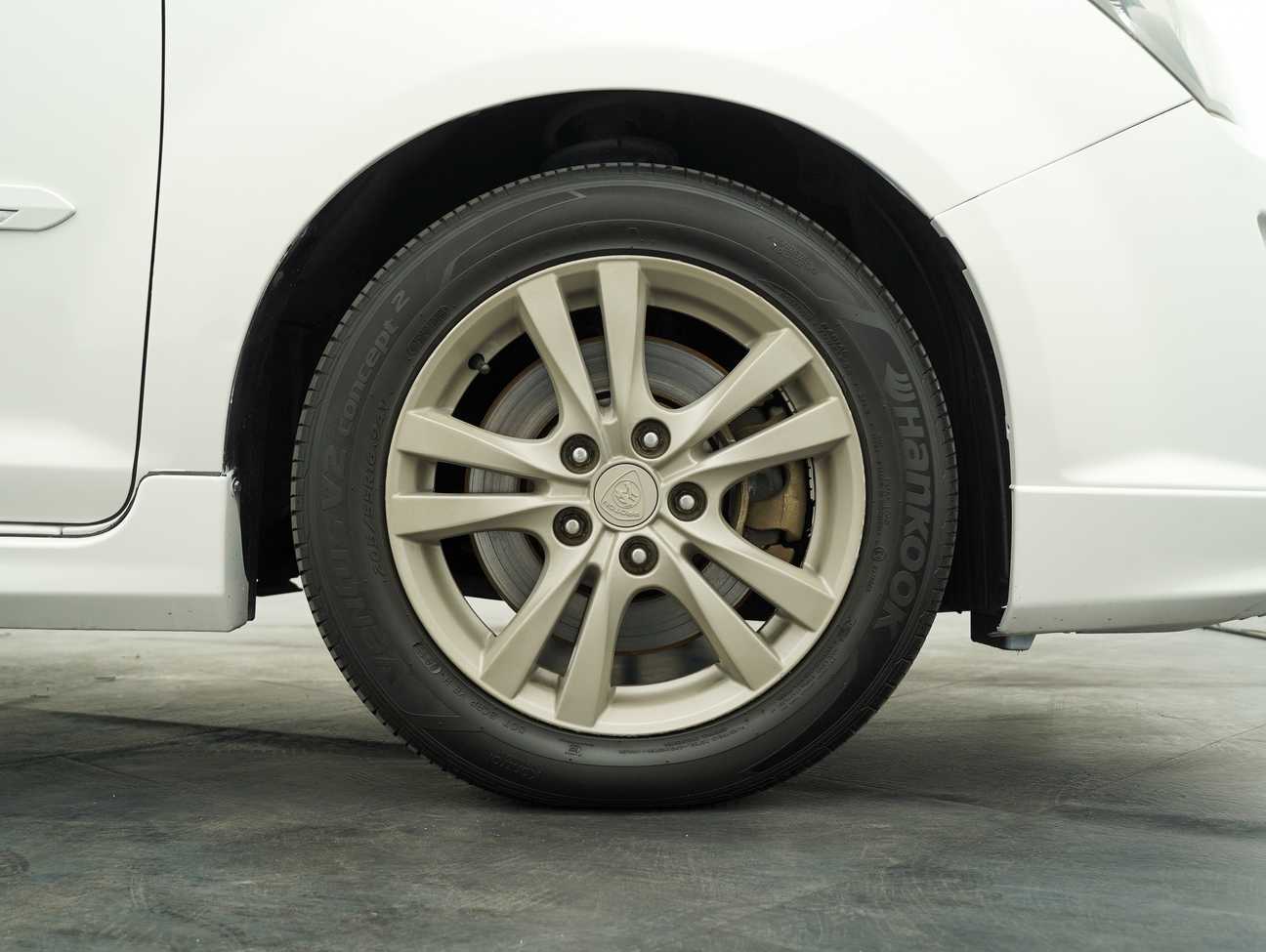 used 2014 Proton Exora Bold CFE Premium 1.6