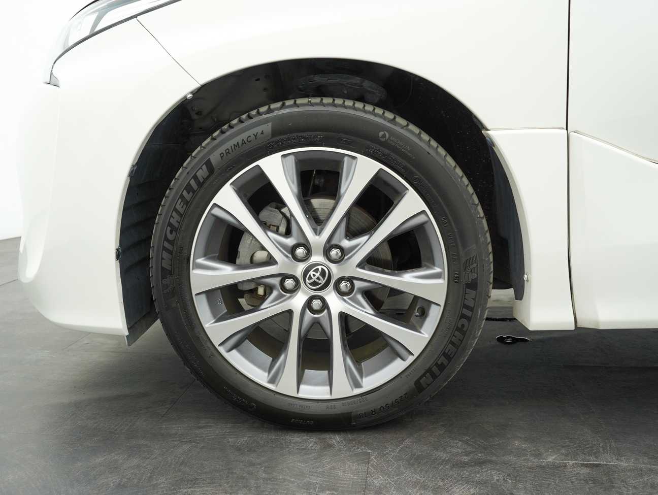 terpakai 2017 Toyota ESTIMA DBA-ACR50W 2.4