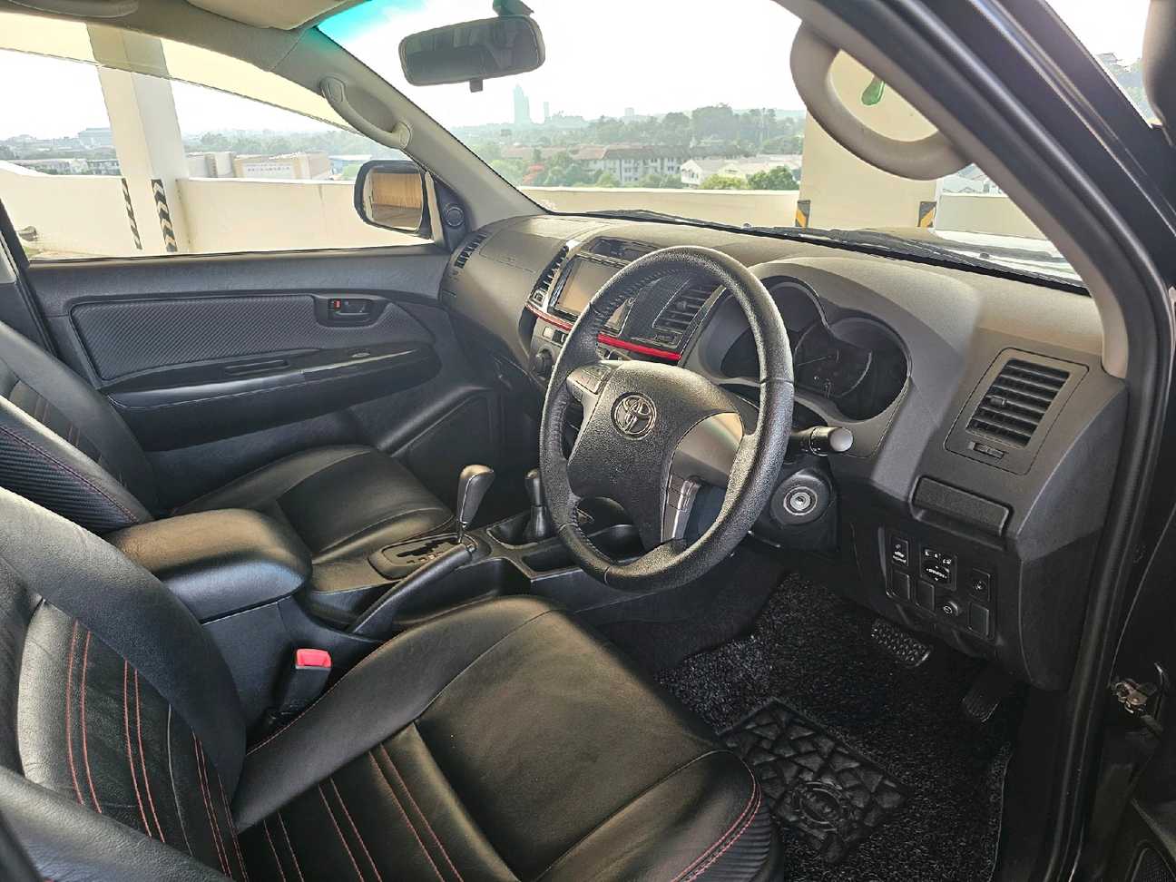 used 2015 Toyota Hilux G TRD Sportivo VNT Dual Cab 3.0