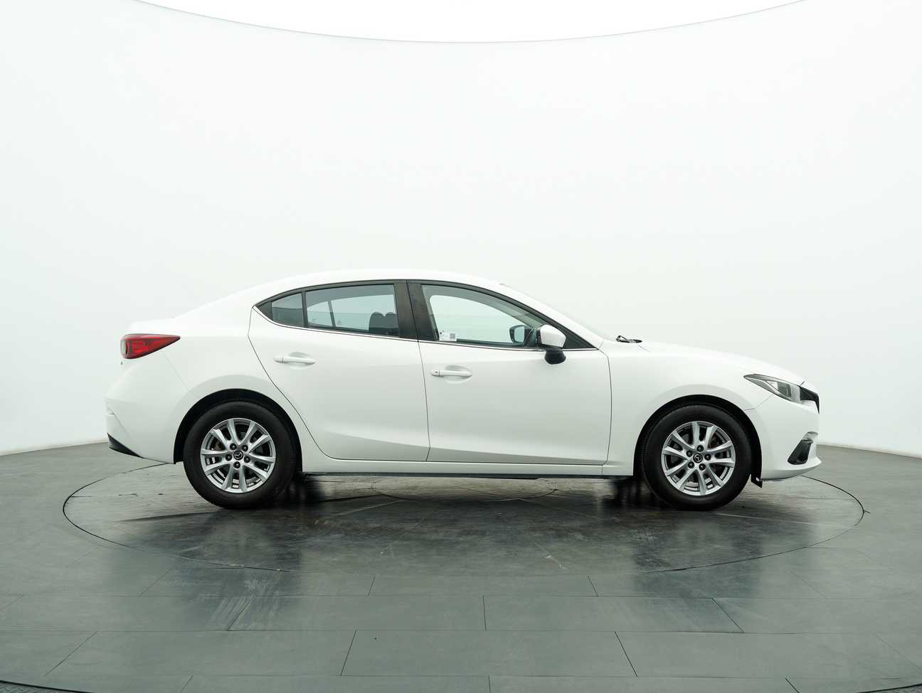 used 2016 Mazda 3 SKYACTIV-G High 2.0