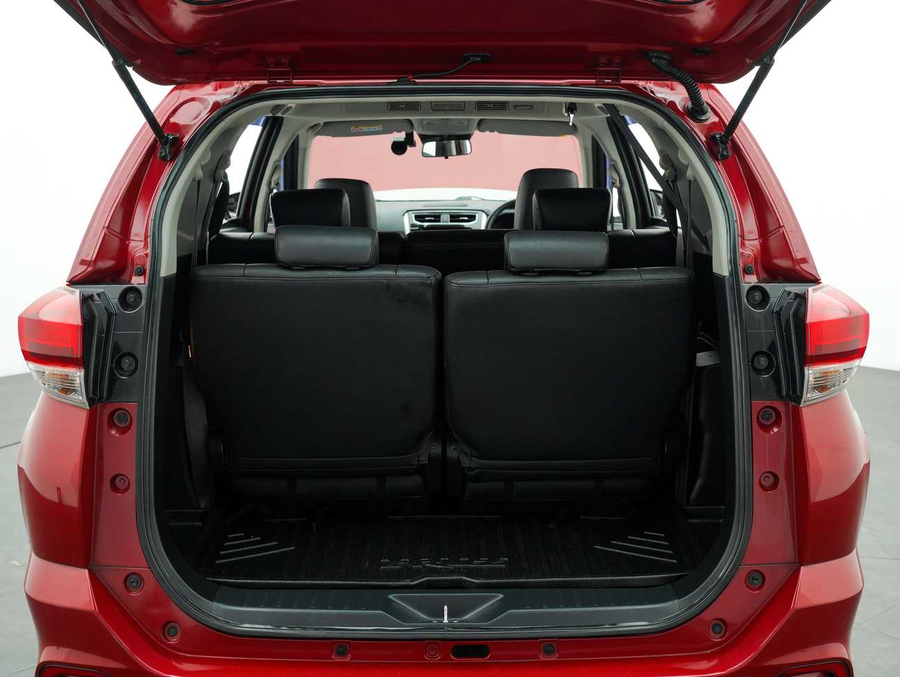 terpakai 2022 Perodua Aruz AV 1.5