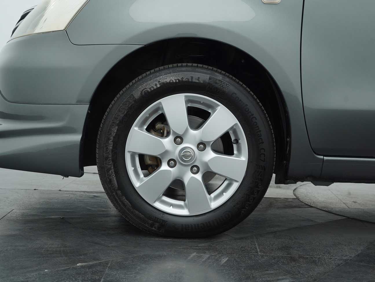 used 2013 Nissan Grand Livina Comfort 1.6