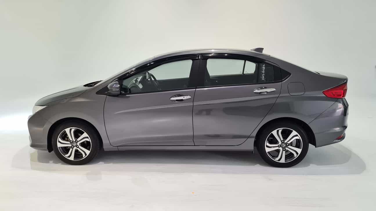 used 2015 Honda CITY V 1.5