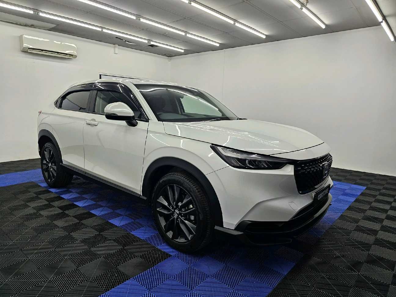 terpakai 2024 Honda HR-V V 1.5