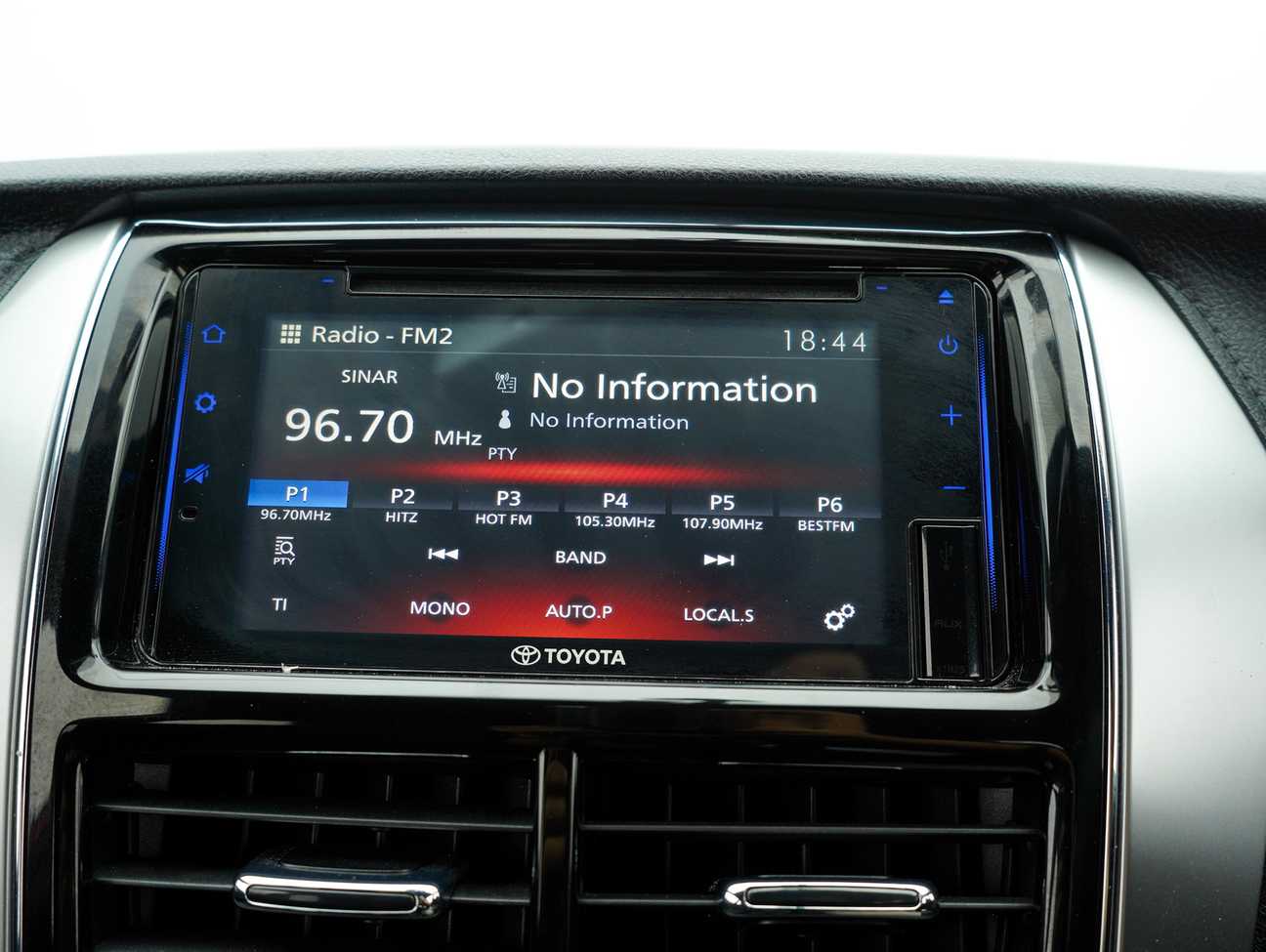 used 2019 Toyota YARIS G 1.5