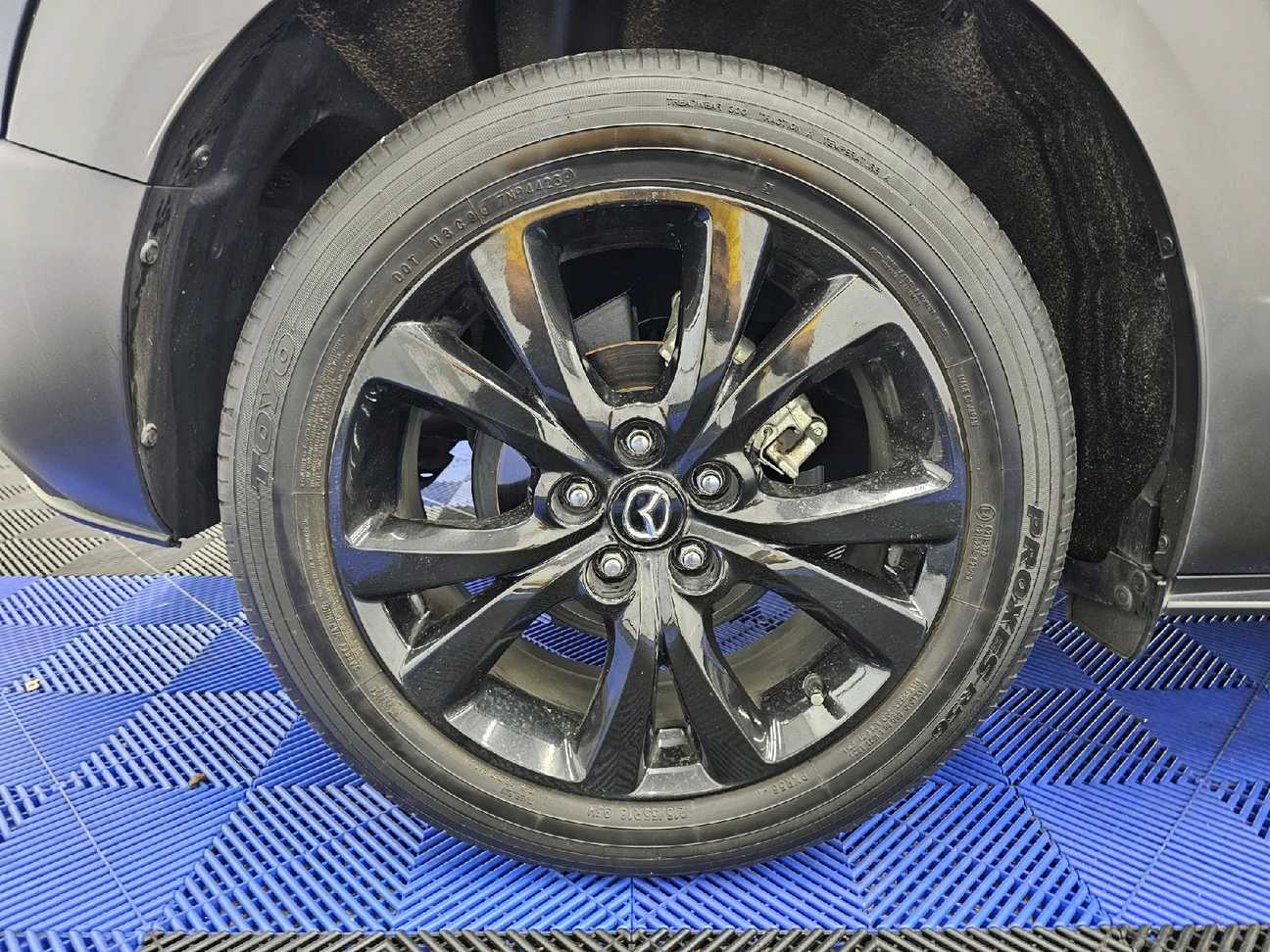 terpakai 2024 Mazda CX-30 SKYACTIV-G High Plus 2.0