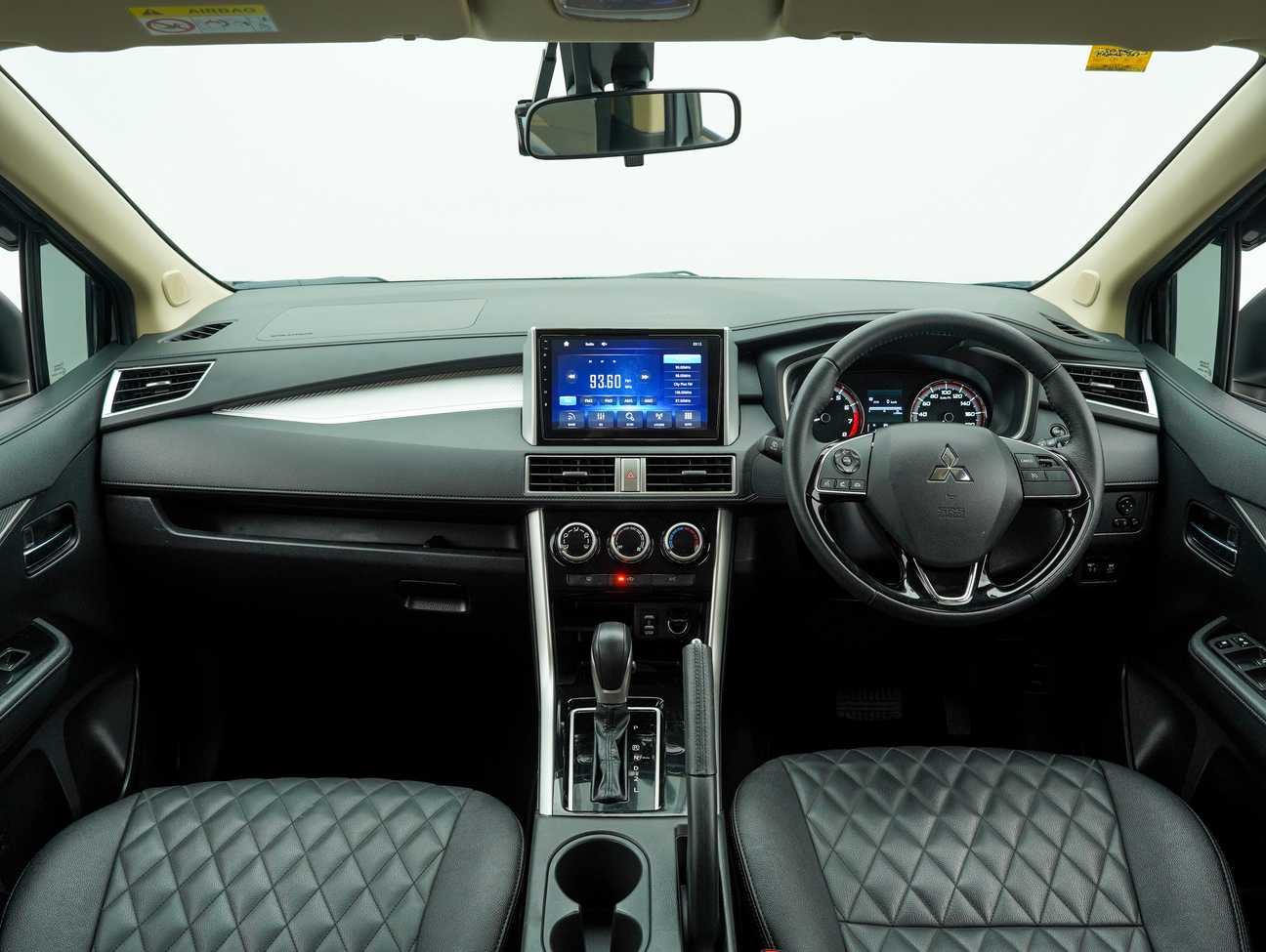 terpakai 2023 Mitsubishi Xpander  1.5