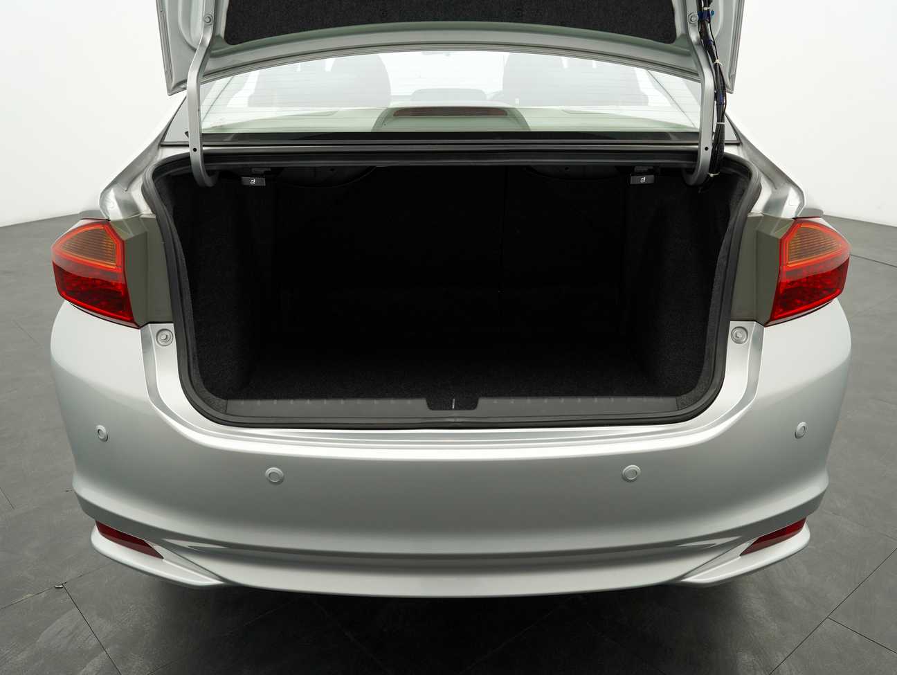 used 2015 Honda City V 1.5