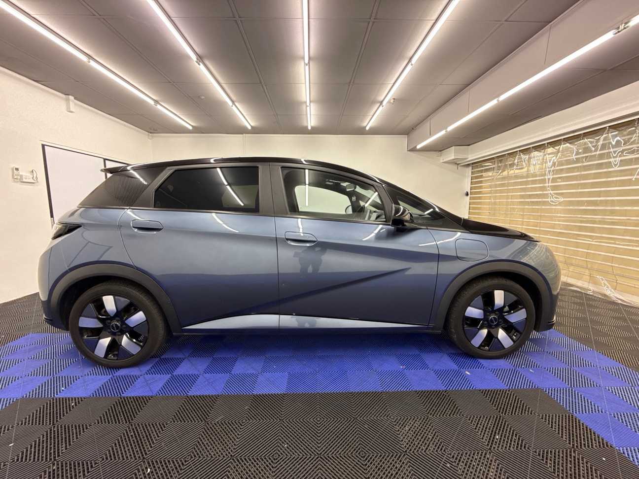 terpakai 2023 BYD Dolphin Premium 