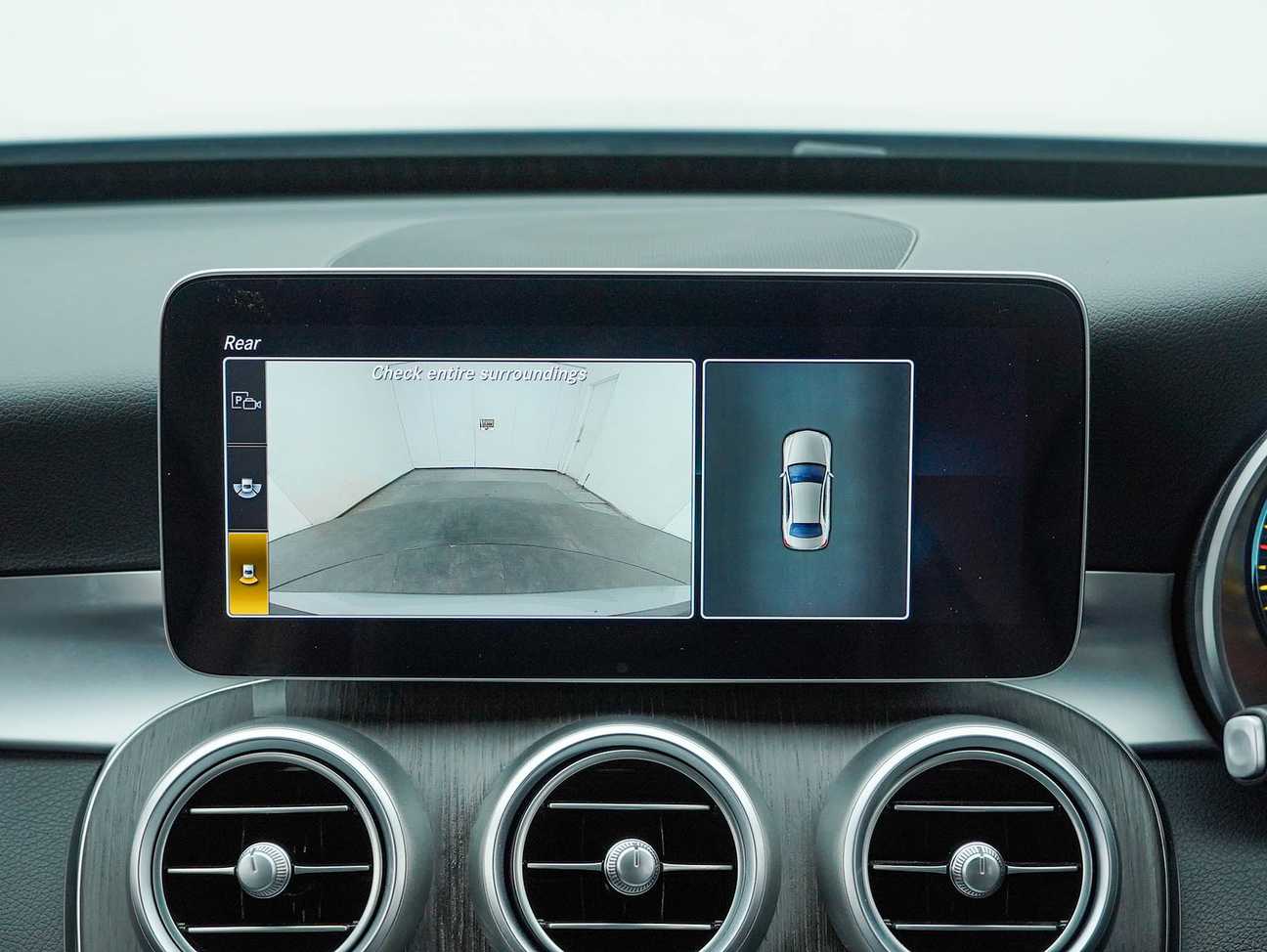 used 2020 Mercedes-Benz C200 AMG Line 2.0