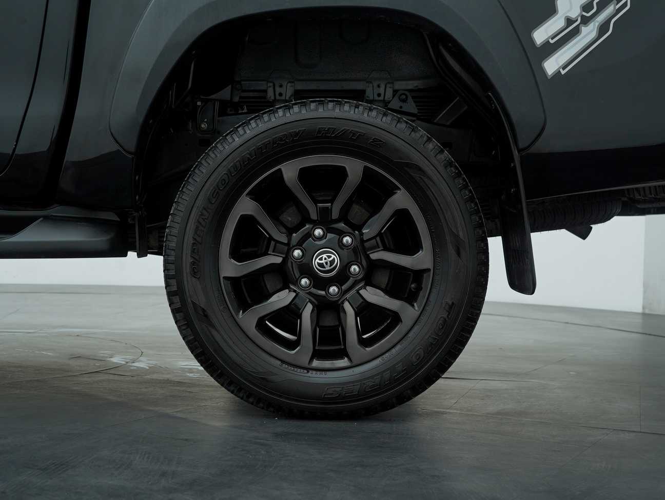 used 2021 Toyota Hilux Rogue Dual Cab 2.8