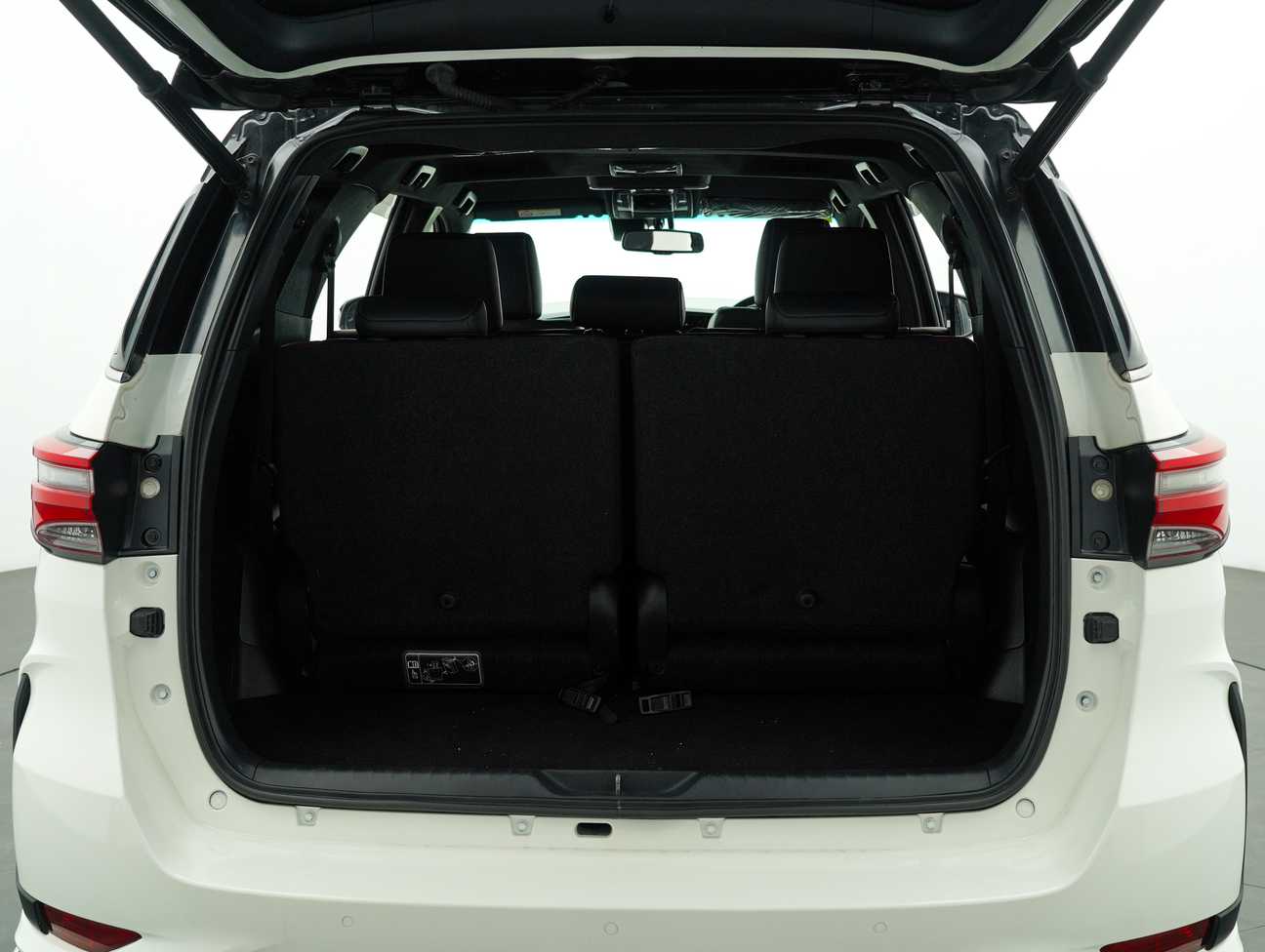 used 2023 Toyota Fortuner VRZ 2.8