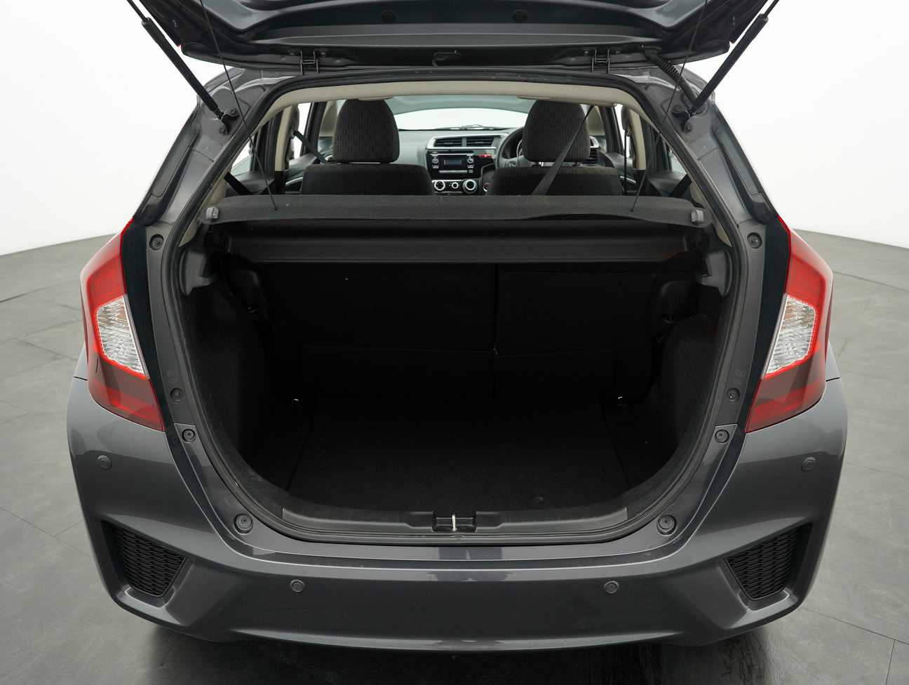 used 2015 Honda Jazz E 1.5