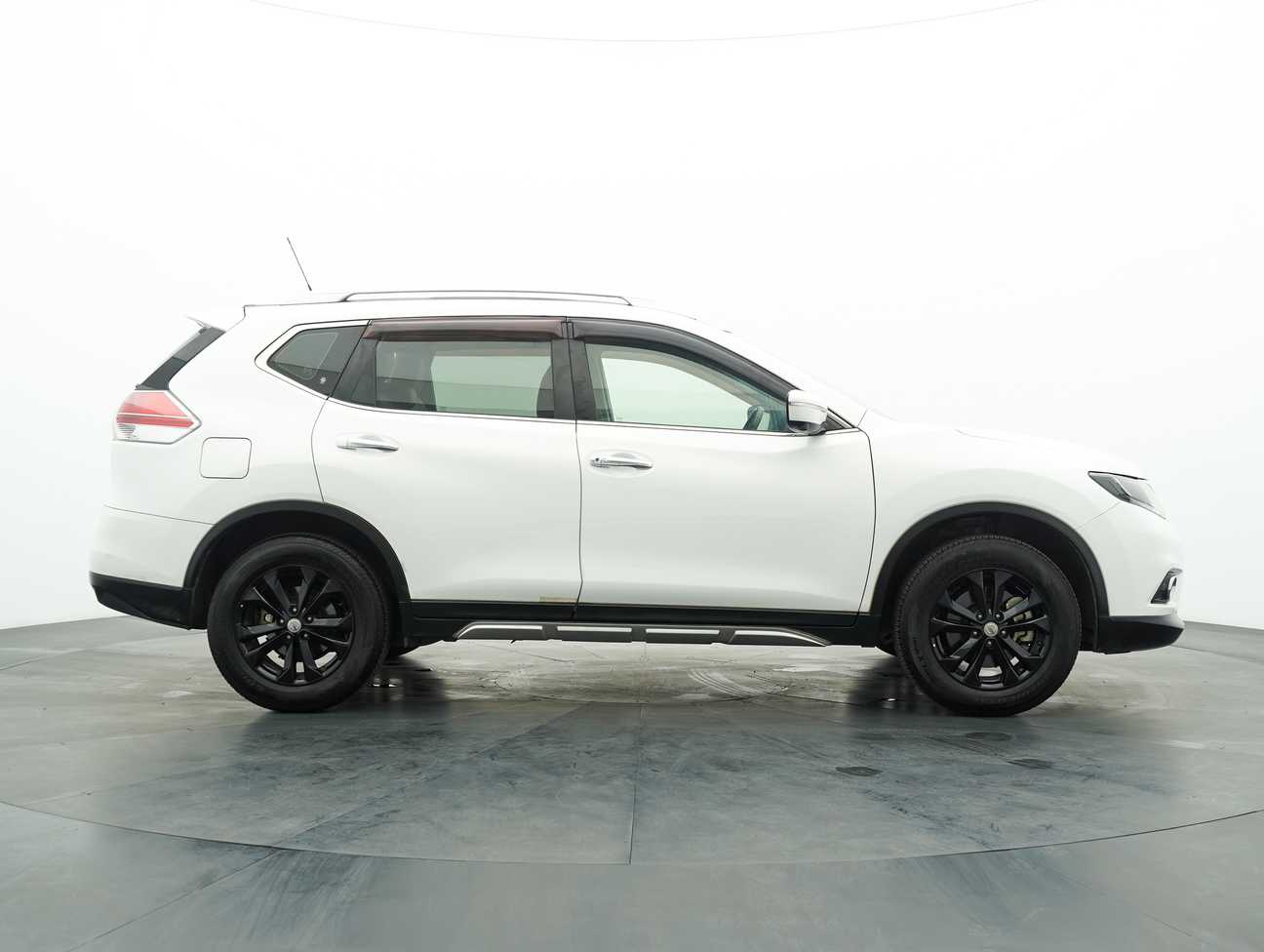 terpakai 2018 Nissan X-TRAIL CVT 2.0