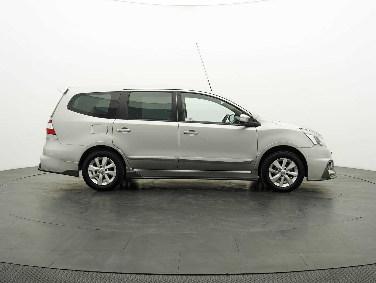 used 2018 Nissan Grand Livina Comfort 1.8