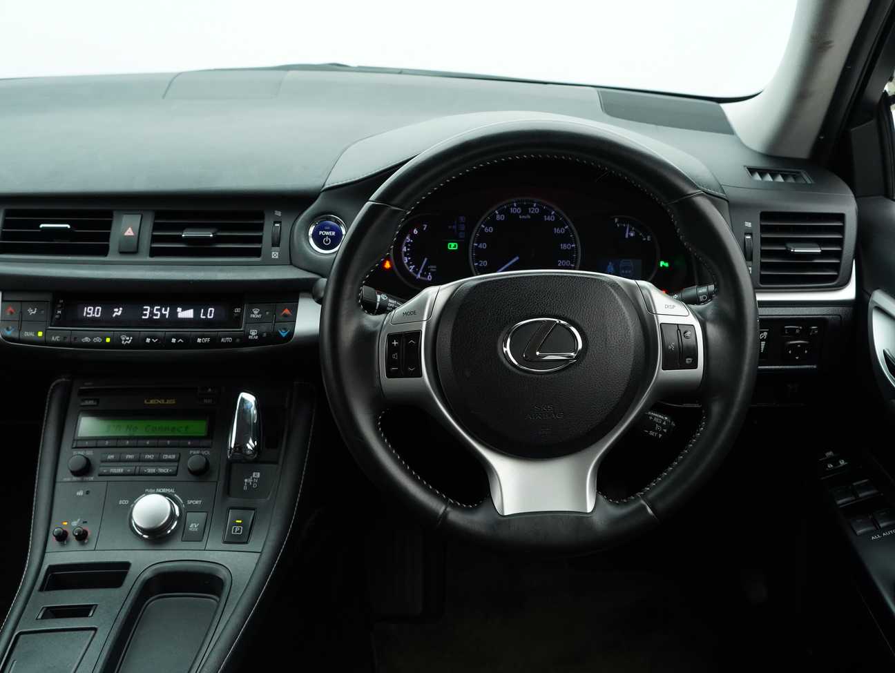 used 2013 Lexus CT 200h  1.8