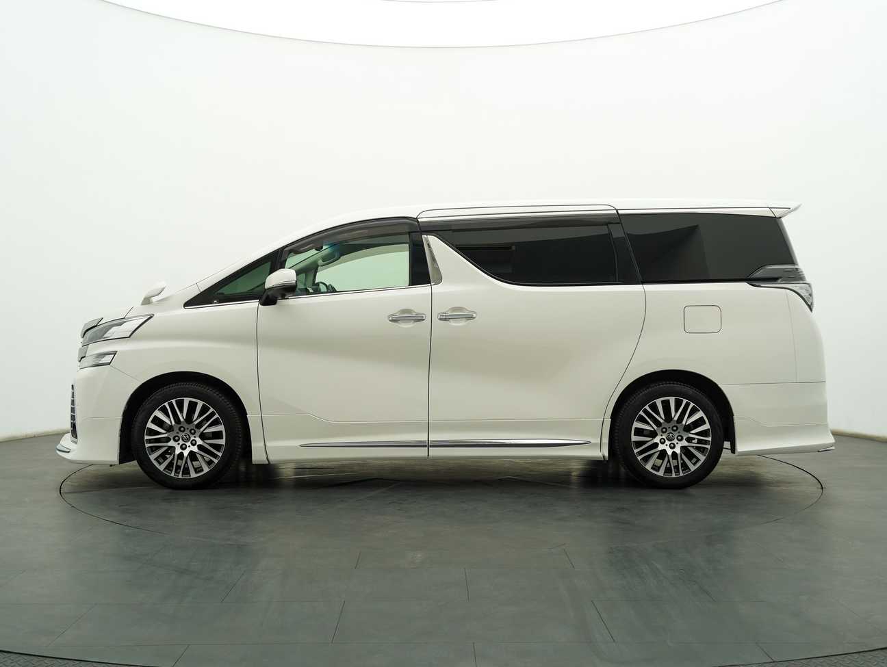 used 2017 Toyota Vellfire ZG 2.5