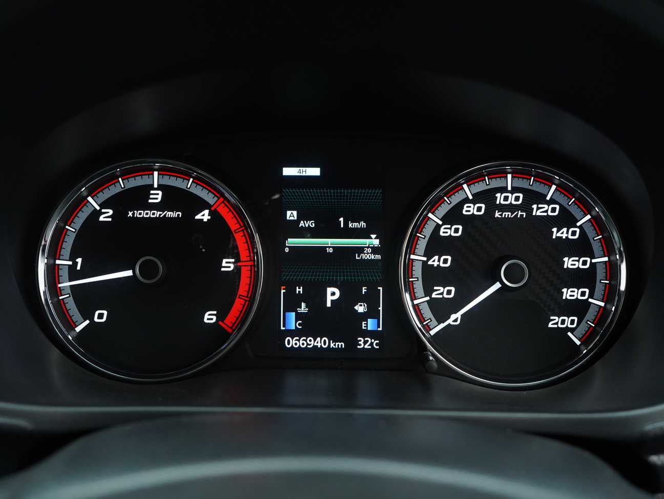 used 2023 Mitsubishi Triton VGT Athlete Dual Cab 4X4 2.4