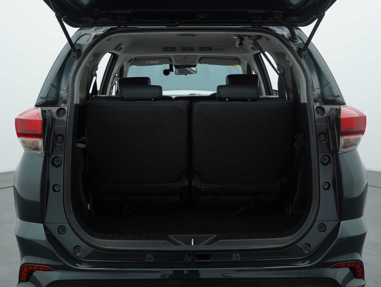 used 2020 Perodua Aruz AV 1.5