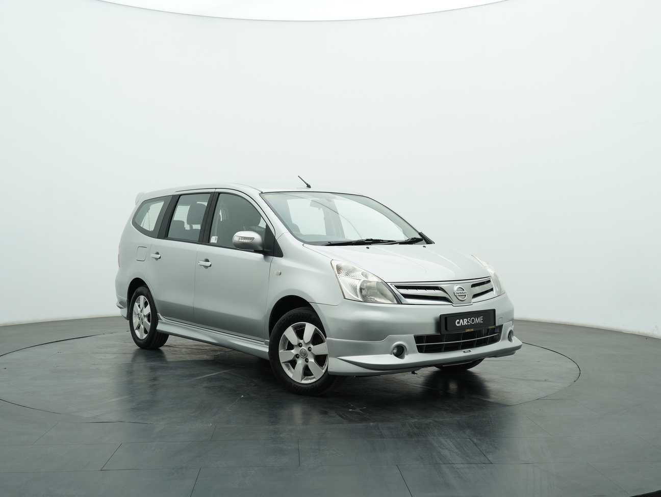 used 2013 Nissan Grand Livina CVTC Comfort 1.8