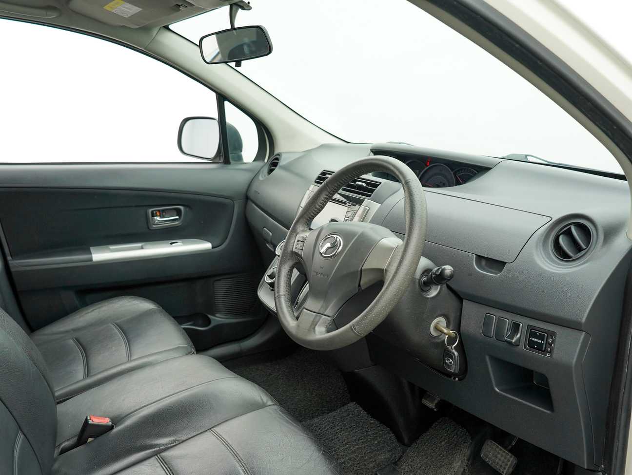 used 2015 Perodua Alza Advance 1.5