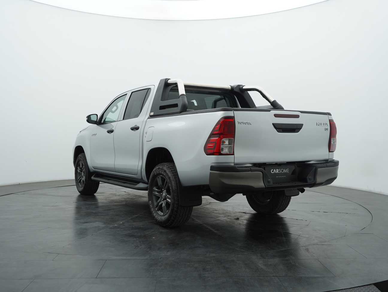 used 2020 Toyota Hilux E Dual Cab 2.4