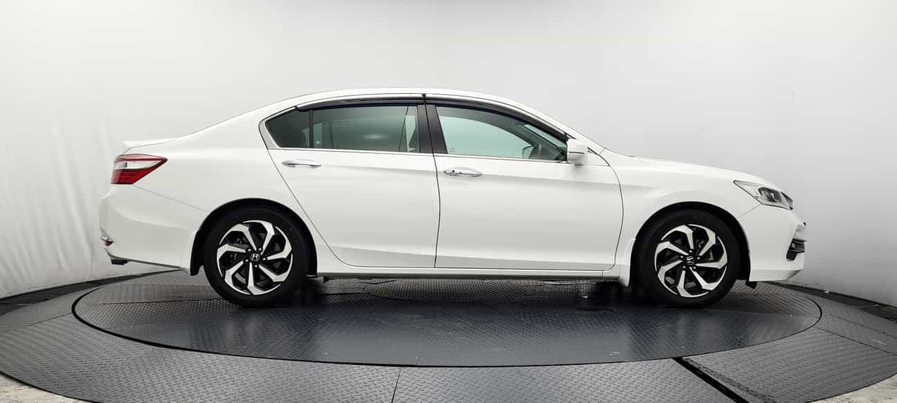 used 2017 Honda ACCORD VTI-L 2.0