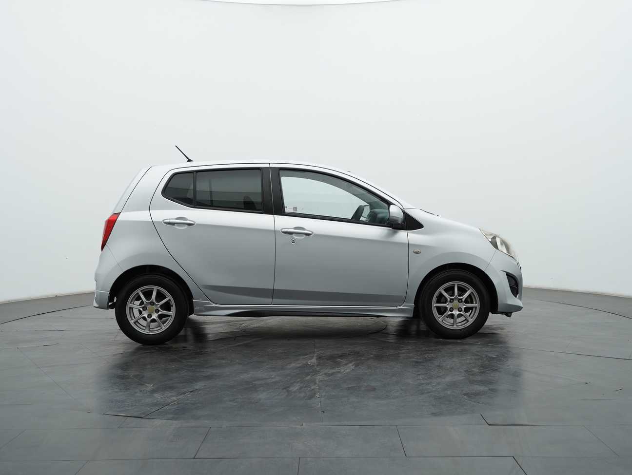 used 2015 Perodua AXIA G 1.0