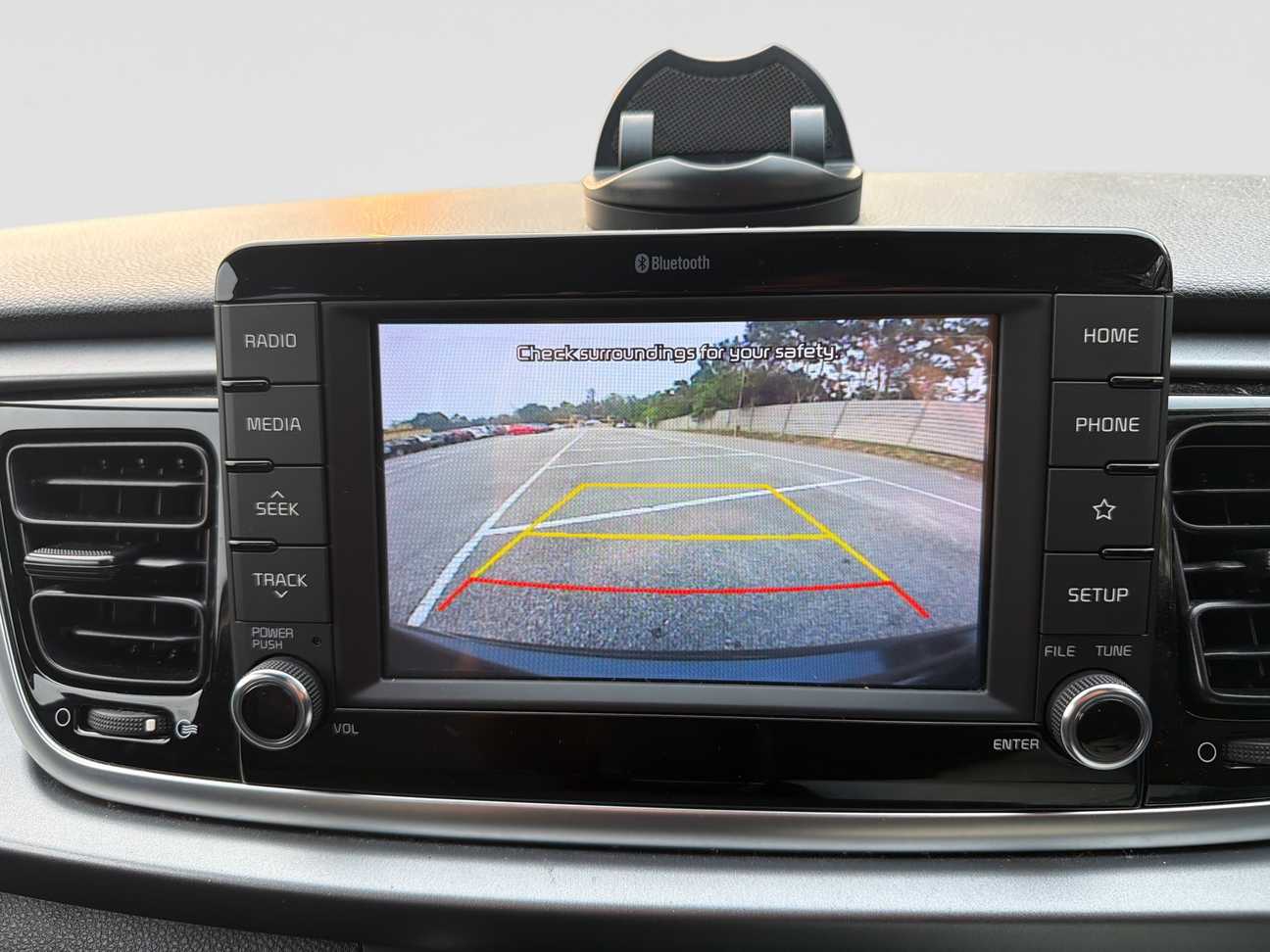terpakai 2018 Kia Rio EX 1.4