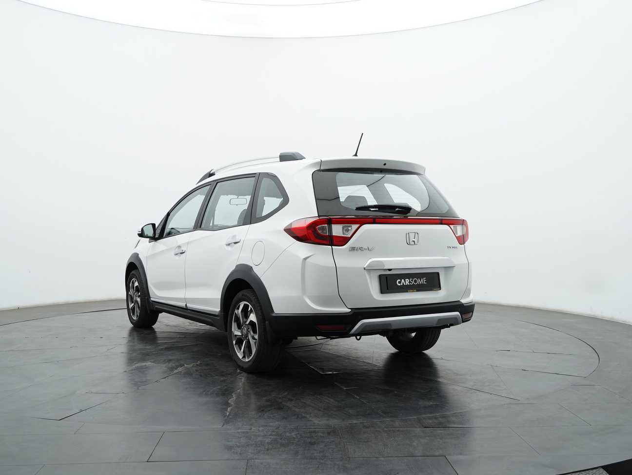 used 2018 Honda BR-V V 1.5