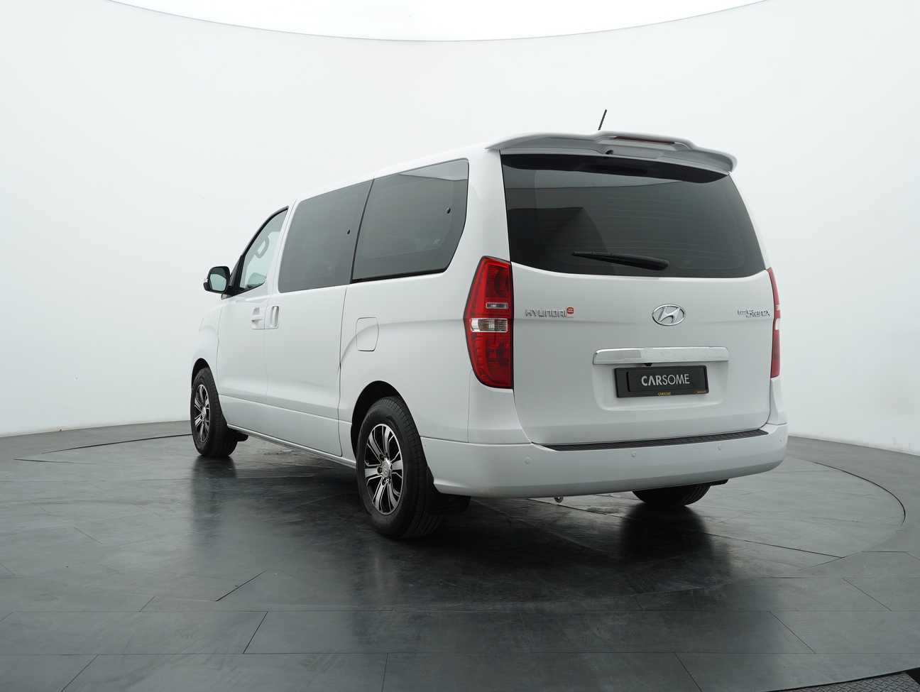 used 2019 Hyundai Grand Starex Executive 2.5