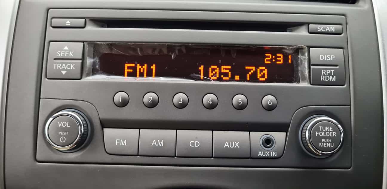 used 2015 Nissan GRAND LIVINA CLASSIC/COMFORT 1.6