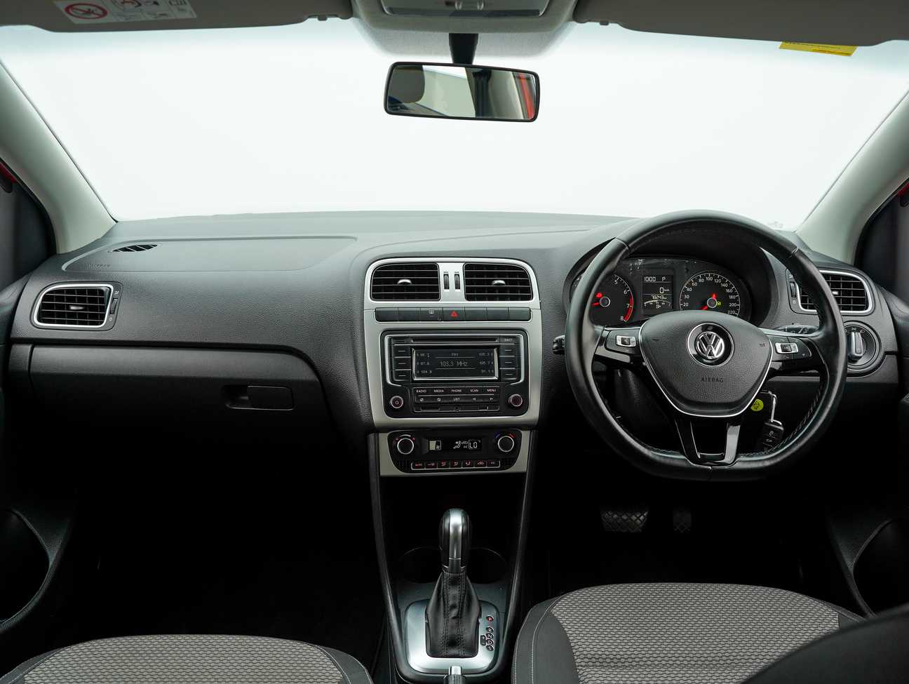 used 2015 Volkswagen POLO HATCHBACK 1.6