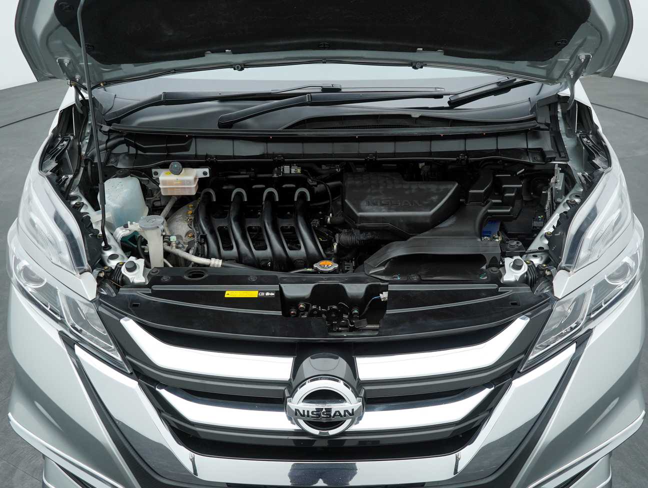 terpakai 2020 Nissan Serena S-Hybrid High-Way Star Impul J Impul 2.0